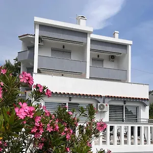 Rosa Bed & Breakfast Punat