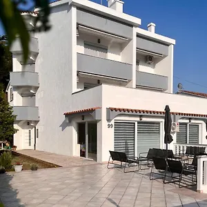 Rosa Bed & Breakfast Punat