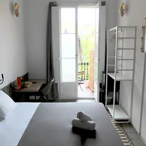 Fabrizzio's Petit Hostel Barcelona