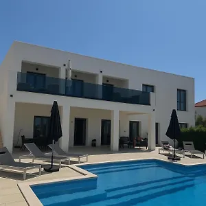 villa-gala.hotels-in-trogir.com/