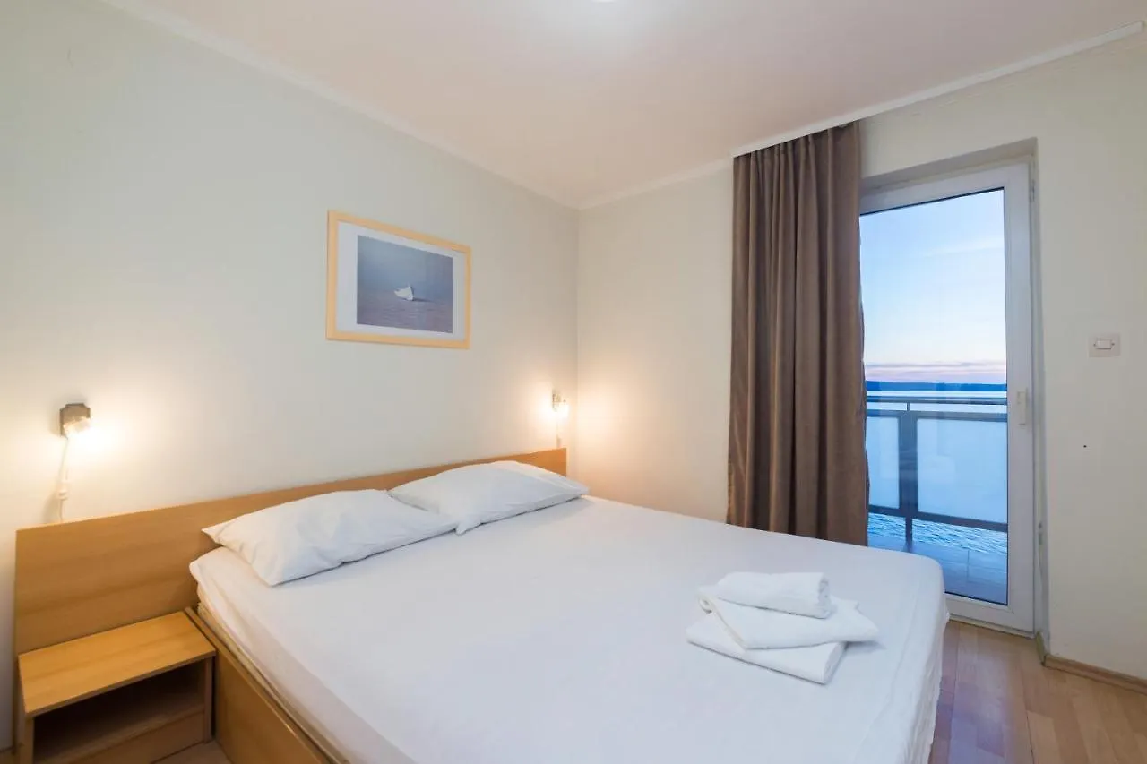 ***  Hotel Rooms Roccia Novigrad  Croazia