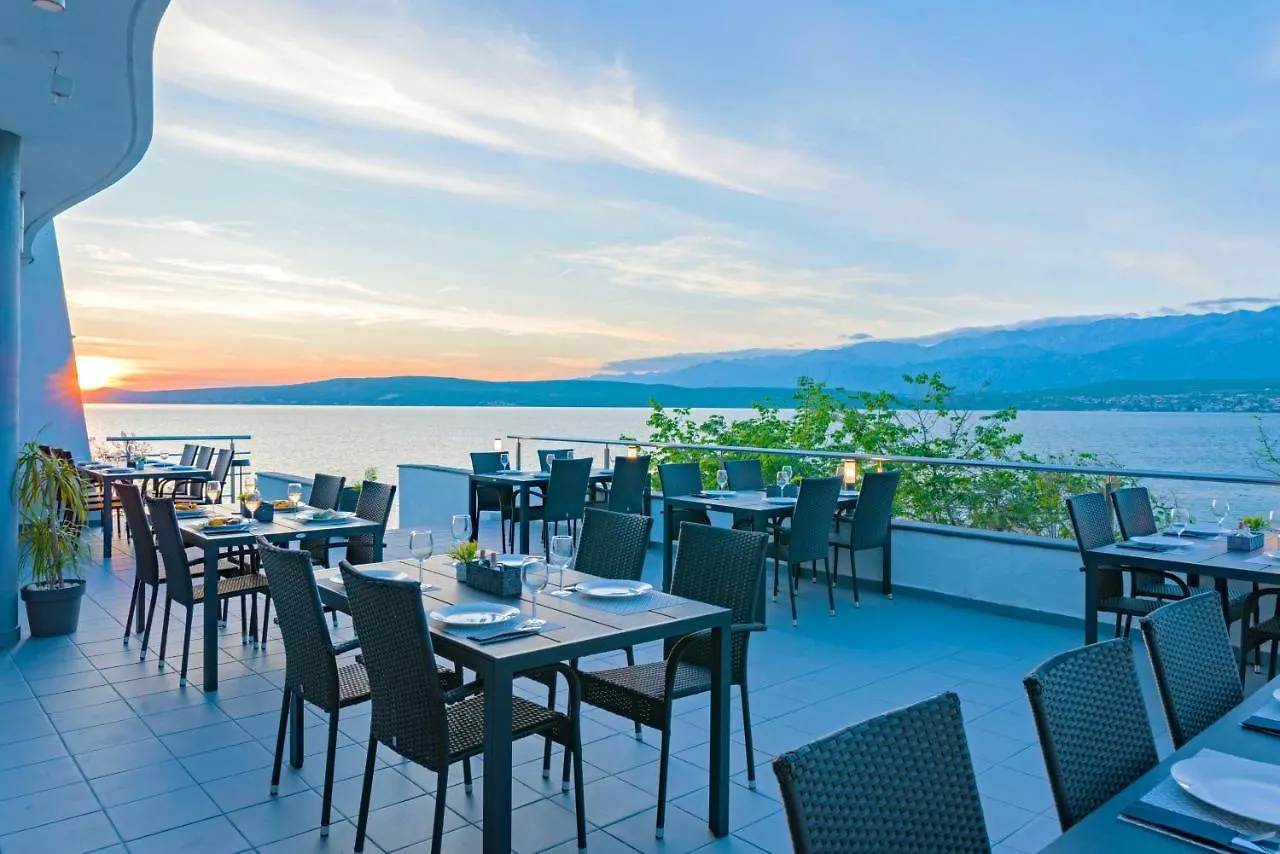 Hotel Rooms Roccia Novigrad  Croazia